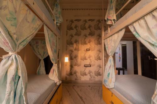 Hostal Amar Villas