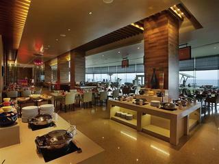 Hotel Novotel Visakhapatnam Varun Beach