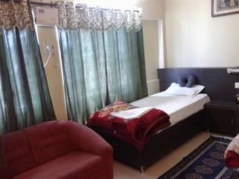 Hostal Sita Guest House