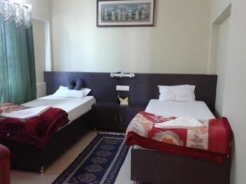Hostal Sita Guest House
