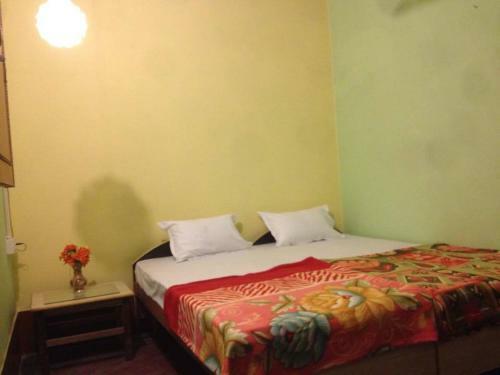Hostal Paradise Inn Guest House