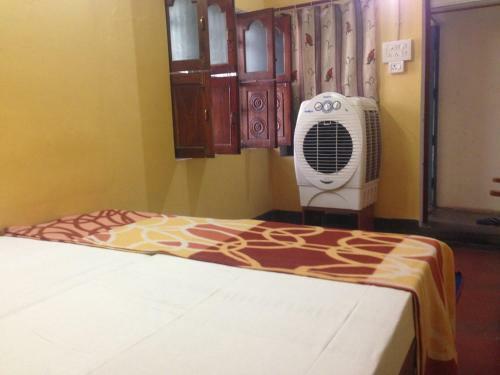 Hostal Paradise Inn Guest House