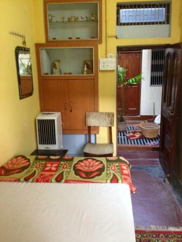 Hostal Paradise Inn Guest House