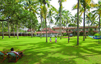 Hotel Blooming Bay - Clifftop Beach Resort