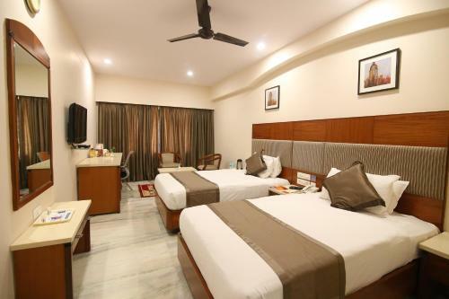 Hotel Daspalla Executive Court