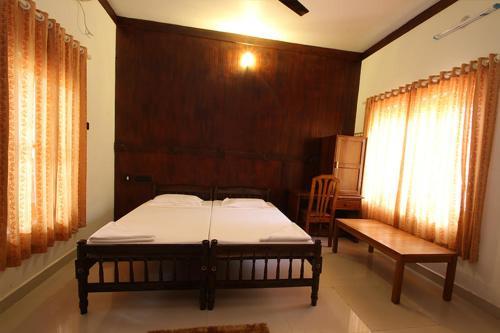 Hotel Raja Park Beach Resort