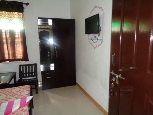 Hostal The Royal Lake View Villa