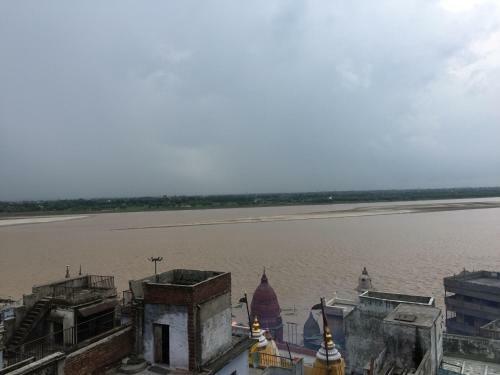 Hostal Shanti Guest House Manikarnika Ghat