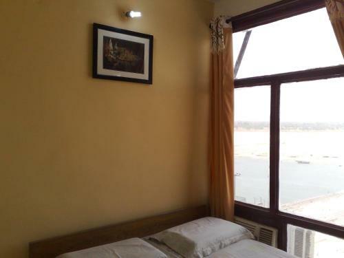 Hostal Shanti Guest House Manikarnika Ghat