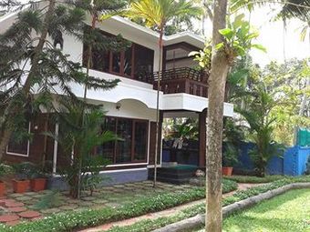 Hotel Akhil Beach Resort