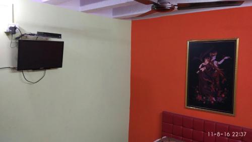 Radha Krishna Home