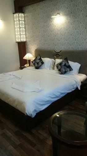 Hotel Costa River