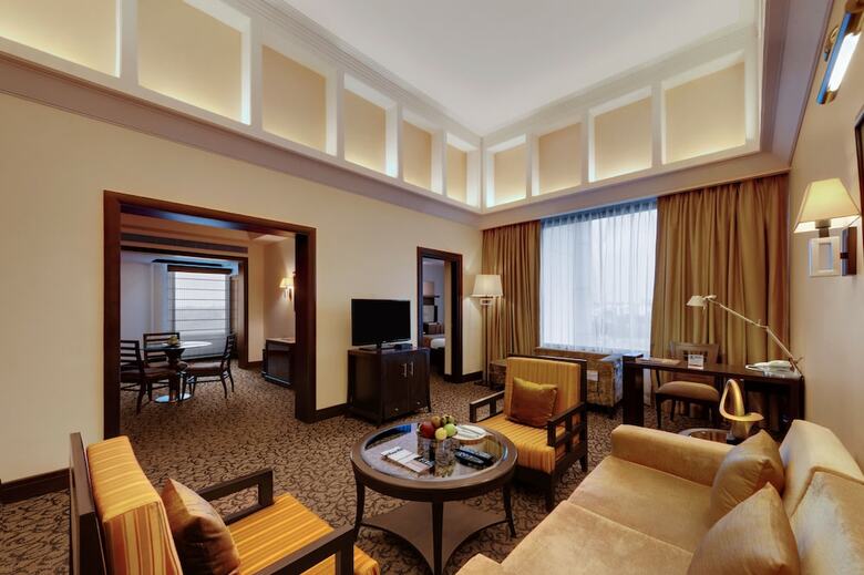 Hotel Ramada Plaza Jhv