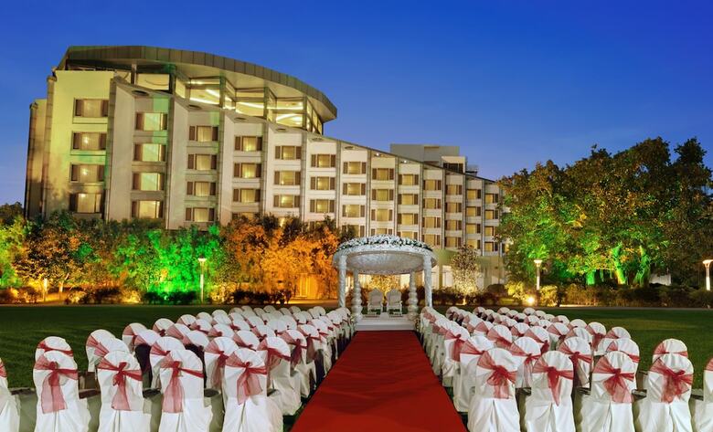 Hotel Ramada Plaza Jhv