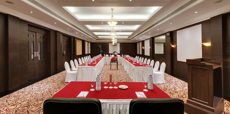 Hotel Ramada Plaza Jhv