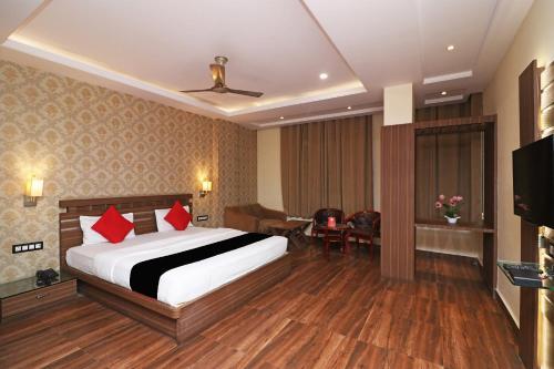 Hotel Puja Residency