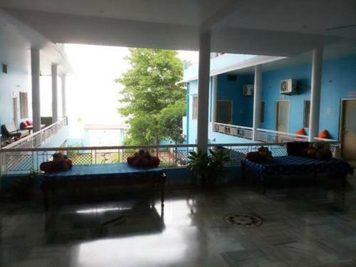 Hostal Sri Yoga Mandir