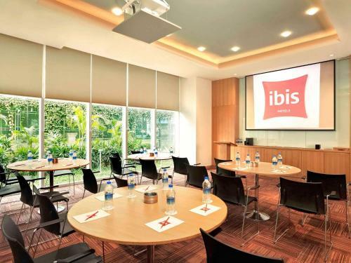 Hotel Ibis Navi Mumbai