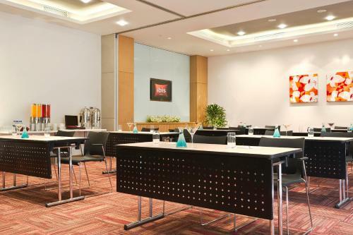 Hotel Ibis Navi Mumbai