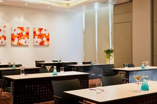 Hotel Ibis Navi Mumbai