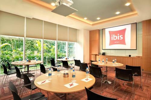 Hotel Ibis Navi Mumbai