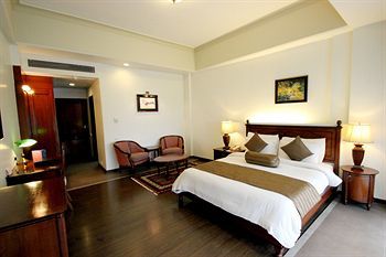 Hotel The Manu Maharani