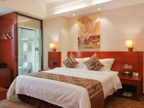 Wanfu Century Hotel
