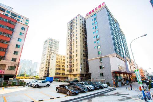 Wanfu Century Hotel