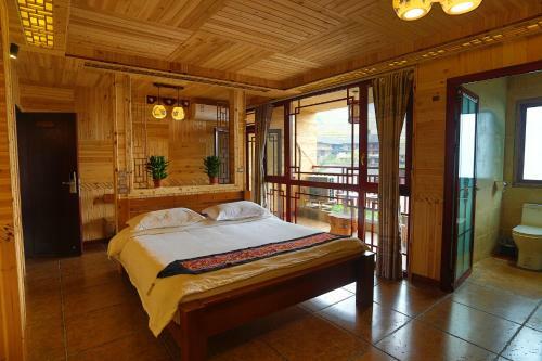 Posada Longji Holiday Hotel