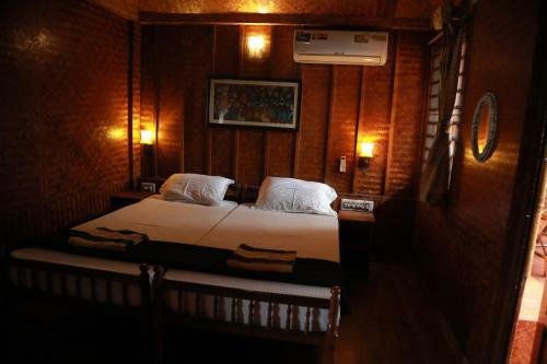 Sajeev Home Stay