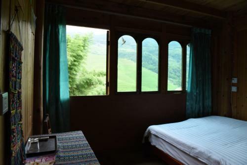 Hostal Longji Terrace Wood House