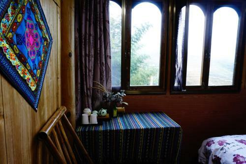 Hostal Longji Terrace Wood House
