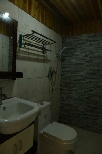 Hostal Longji Terrace Wood House
