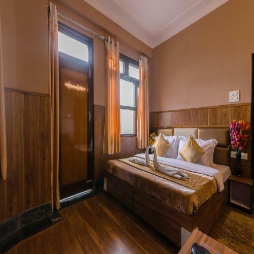 Bed & Breakfast New Varuni House