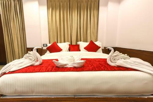 Hotel Holiday Hill