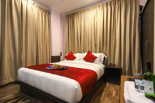 Hotel Holiday Hill