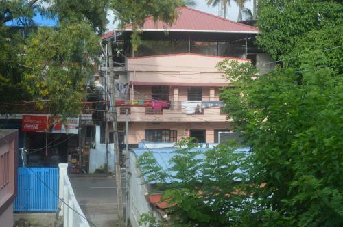 The Pod Cochin Homestay
