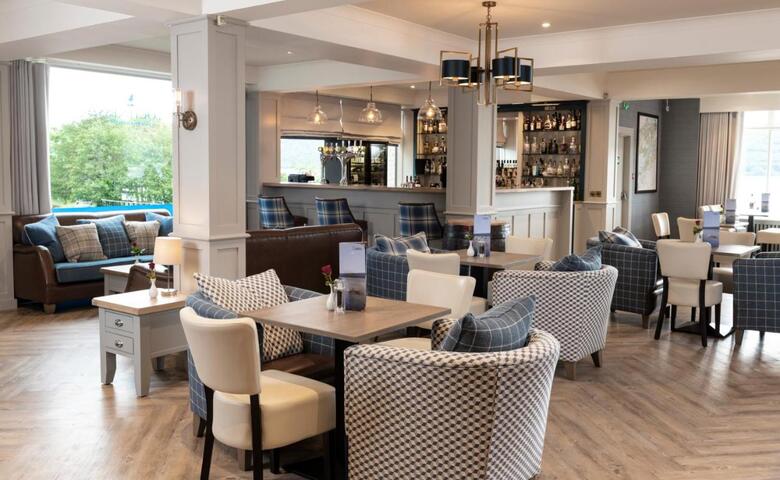 Hotel Loch Ness Clansman