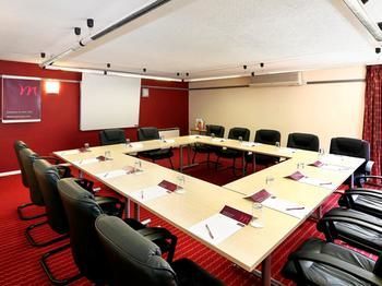 Hotel Mercure Hatfield Oak