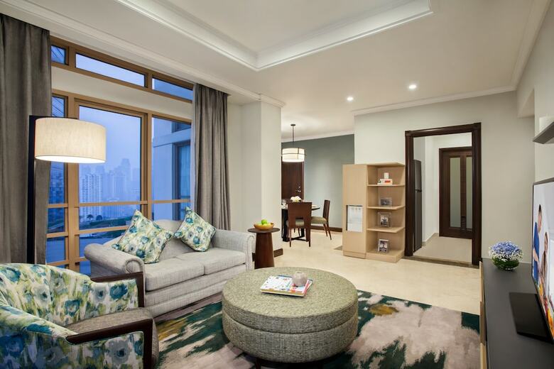 Hotel Somerset Grand Citra