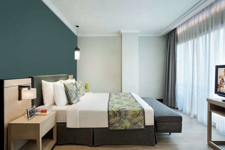 Hotel Somerset Grand Citra