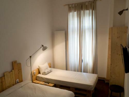 Albergue Victoria Poshtel Bucuresti