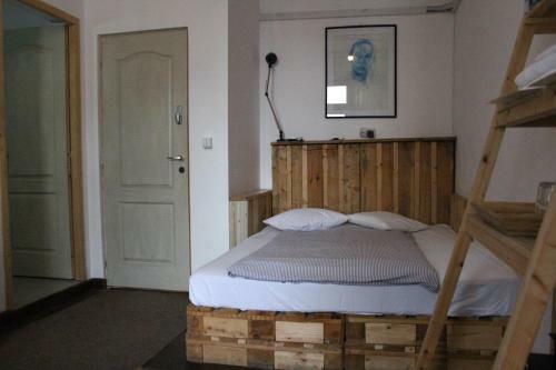 Albergue Victoria Poshtel Bucuresti