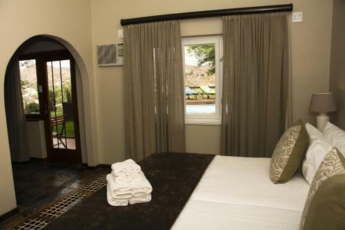 Hostal Hilltop Guest House