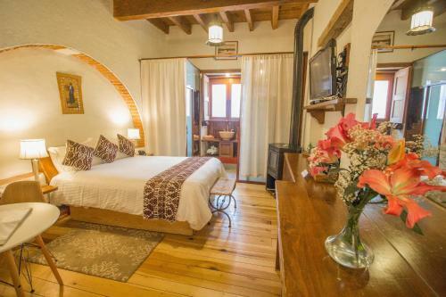 Hotel Mes�n De Leyendas Downtown & Garden