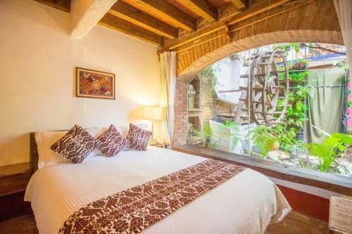 Hotel Mes�n De Leyendas Downtown & Garden