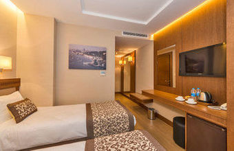 Viore Hotel