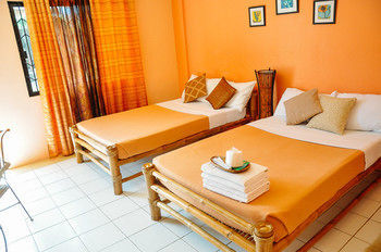 Hotel Lazea Tagaytay Inn