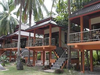 Hotel Chaloklum Bay Resort
