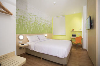 Zest Hotel Harbour Bay